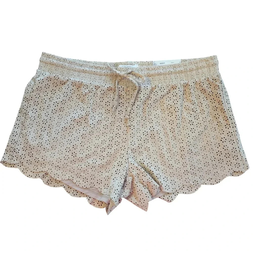 NWT Faux Suede Lined Eyelet Scalloped Hem Elastic Waist Shorts, Girl's Size S